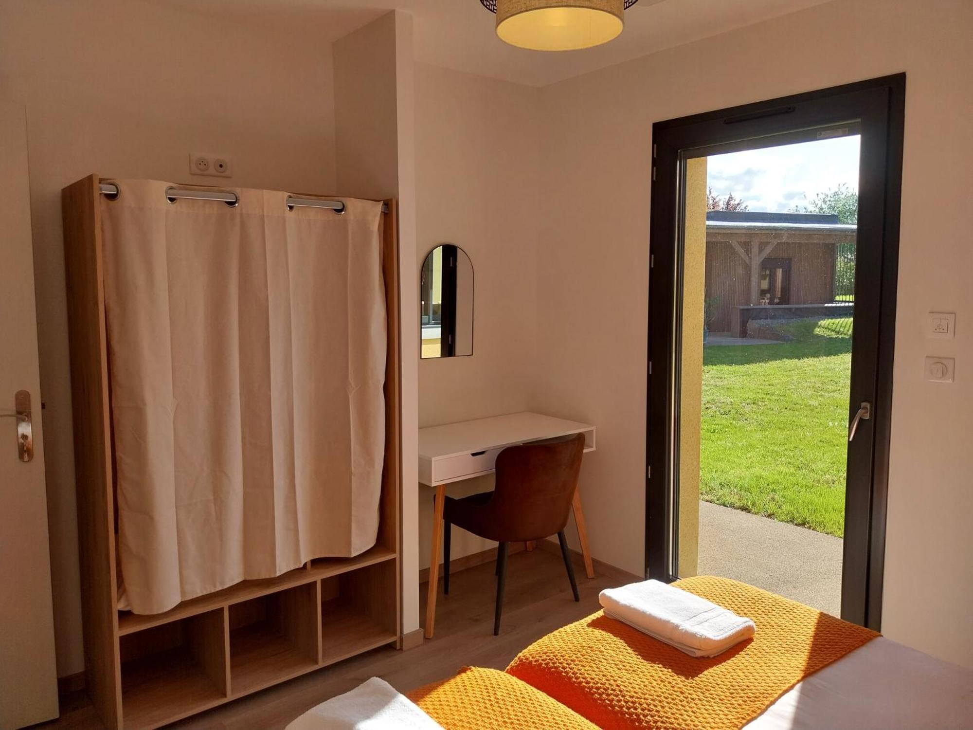 Logis Hotel Restaurant Cruzel Maurs Eksteriør bilde